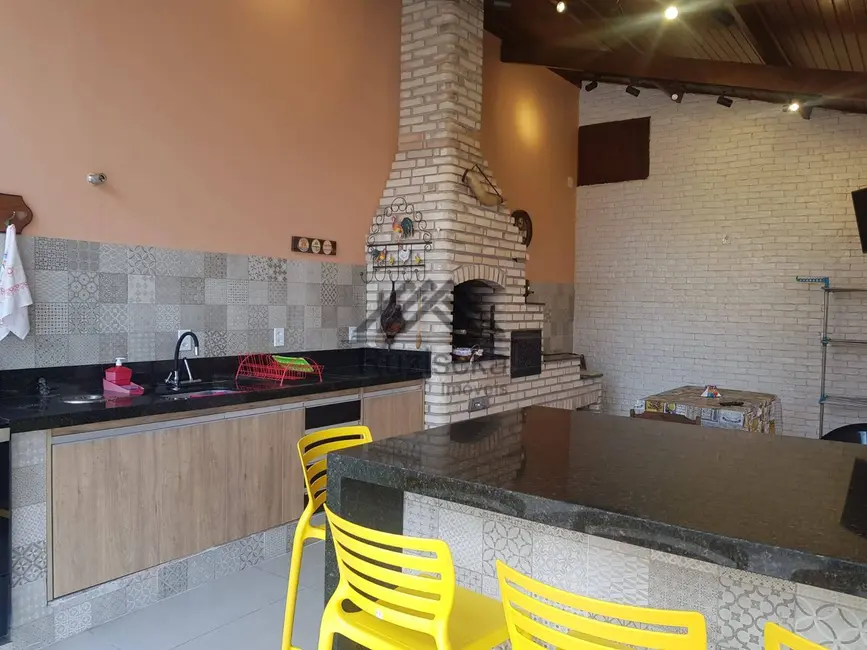 Foto 5 de Casa com 4 quartos à venda, 600m2 em Itanhaem - SP