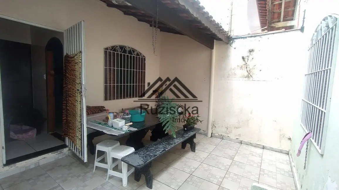 Foto 3 de Casa com 3 quartos à venda, 150m2 em Itanhaem - SP