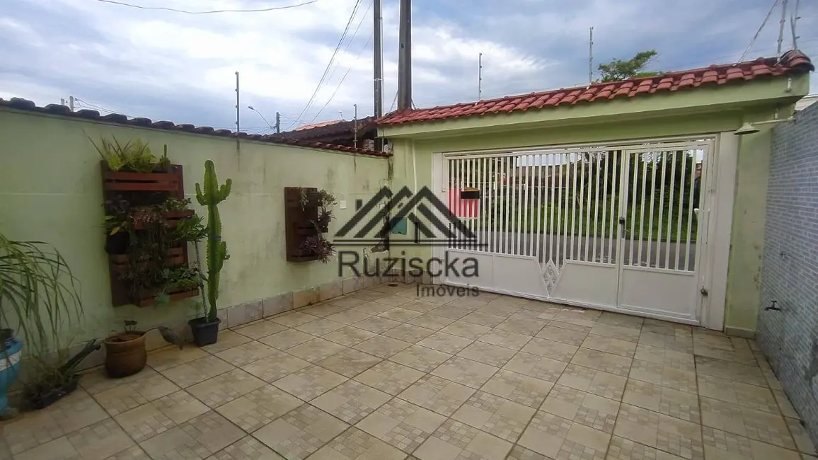 Foto 4 de Casa com 3 quartos à venda, 150m2 em Itanhaem - SP