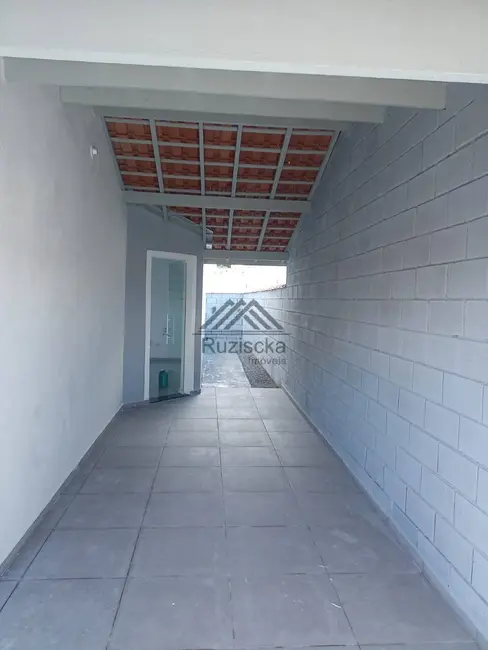 Foto 6 de Casa com 2 quartos à venda, 130m2 em Itanhaem - SP