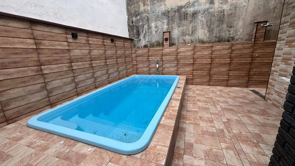 Foto 6 de Casa com 2 quartos à venda, 150m2 em Itanhaem - SP