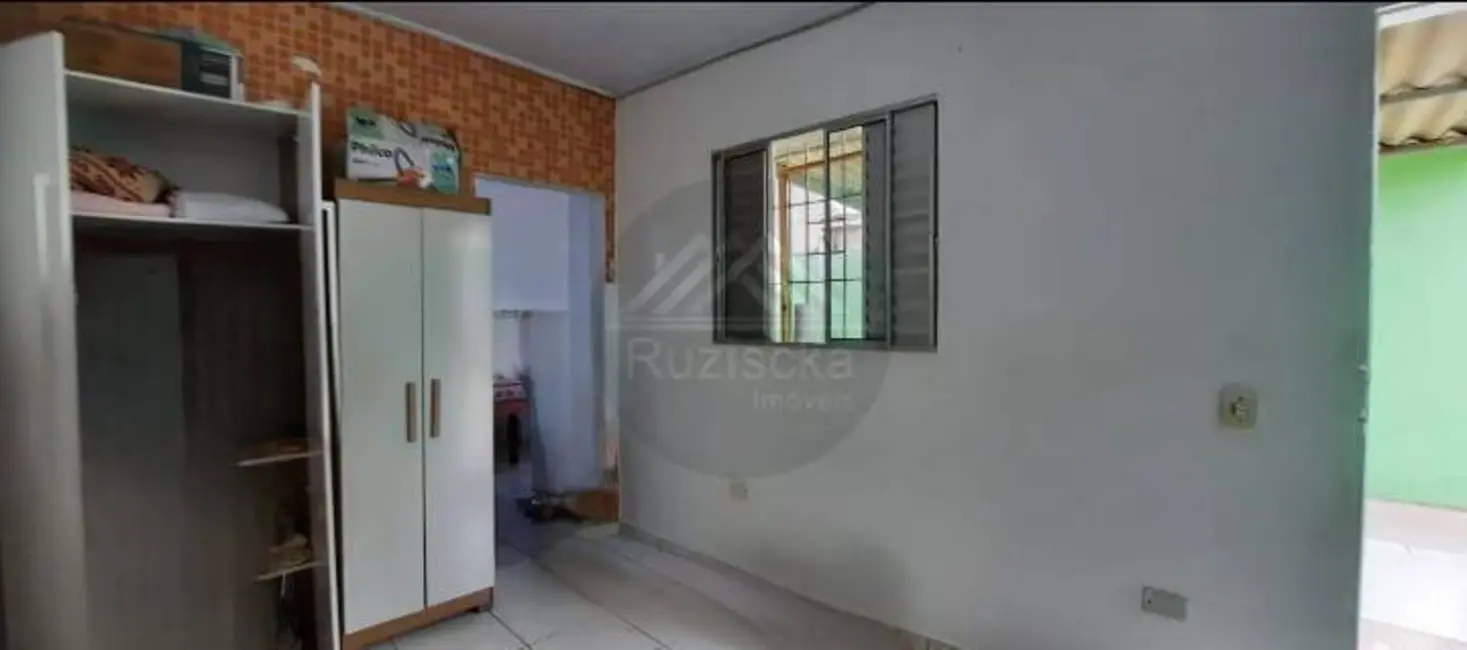 Foto 6 de Casa com 2 quartos à venda, 140m2 em Itanhaem - SP