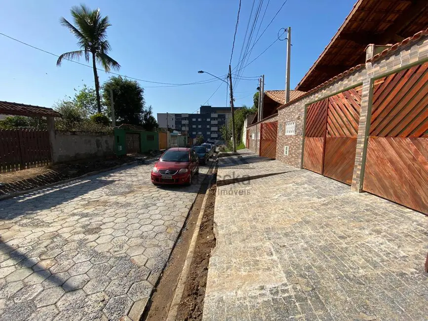Foto 6 de Casa com 2 quartos à venda, 143m2 em Mongagua - SP