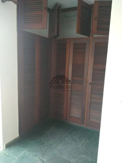 Foto 9 de Casa com 5 quartos à venda, 313m2 em Itanhaem - SP