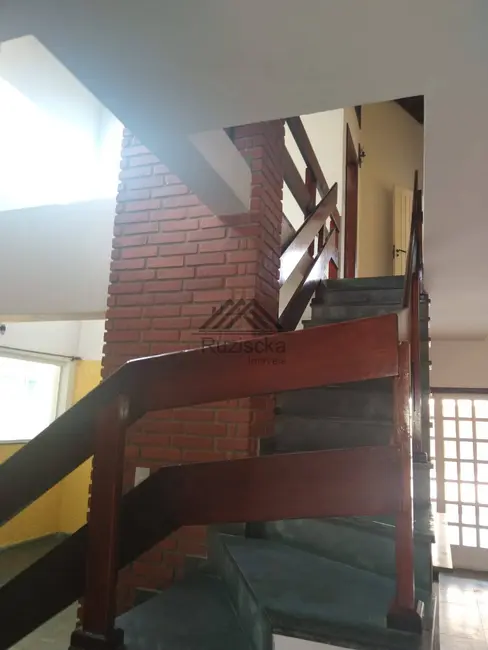 Foto 8 de Casa com 5 quartos à venda, 313m2 em Itanhaem - SP