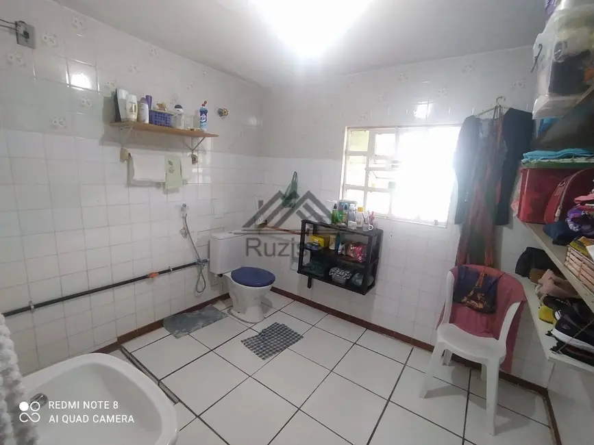 Foto 7 de Casa com 3 quartos à venda, 257m2 em Itanhaem - SP