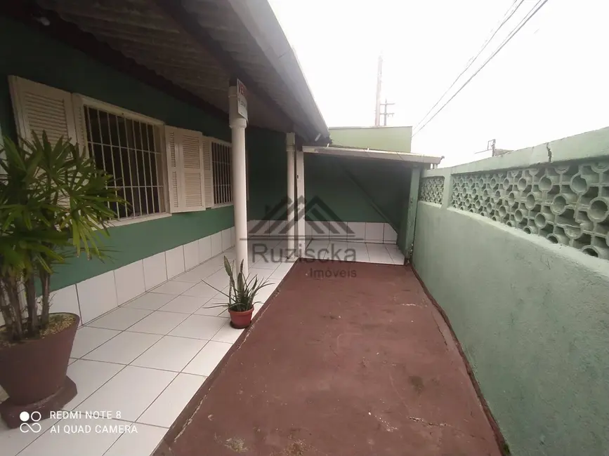 Foto 1 de Casa com 3 quartos à venda, 325m2 em Itanhaem - SP