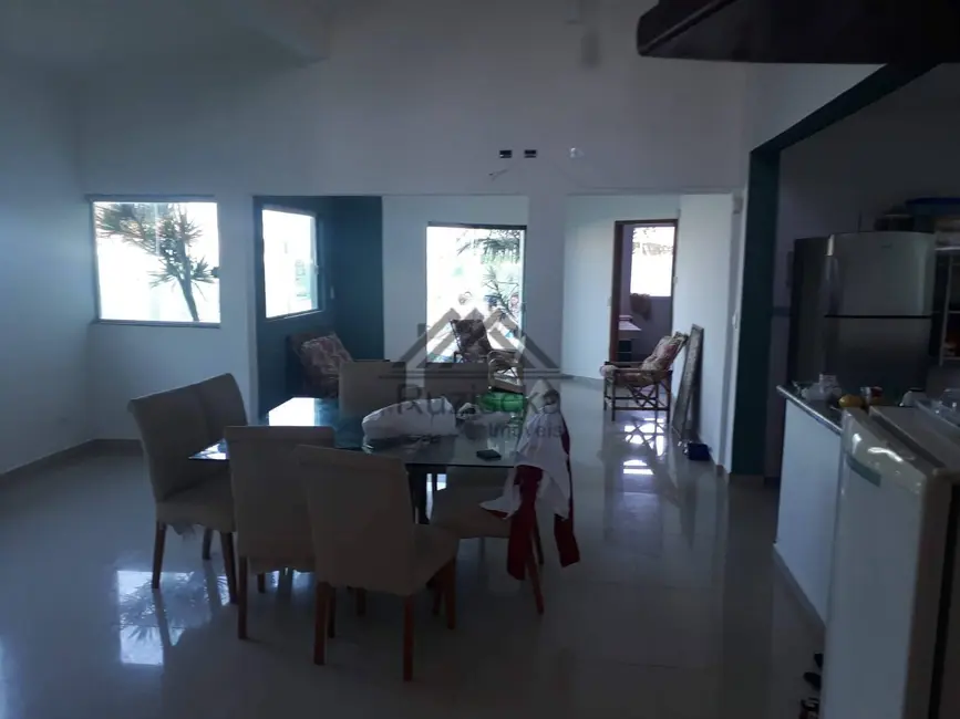 Foto 9 de Casa com 4 quartos à venda, 220m2 em Itanhaem - SP