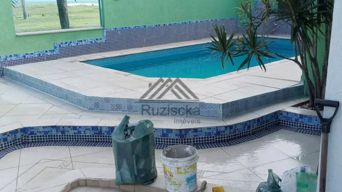 Foto 6 de Casa com 4 quartos à venda, 220m2 em Itanhaem - SP