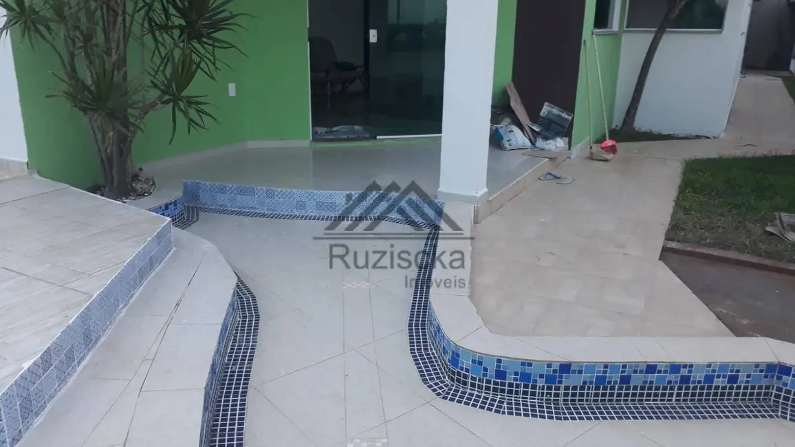 Foto 4 de Casa com 4 quartos à venda, 220m2 em Itanhaem - SP