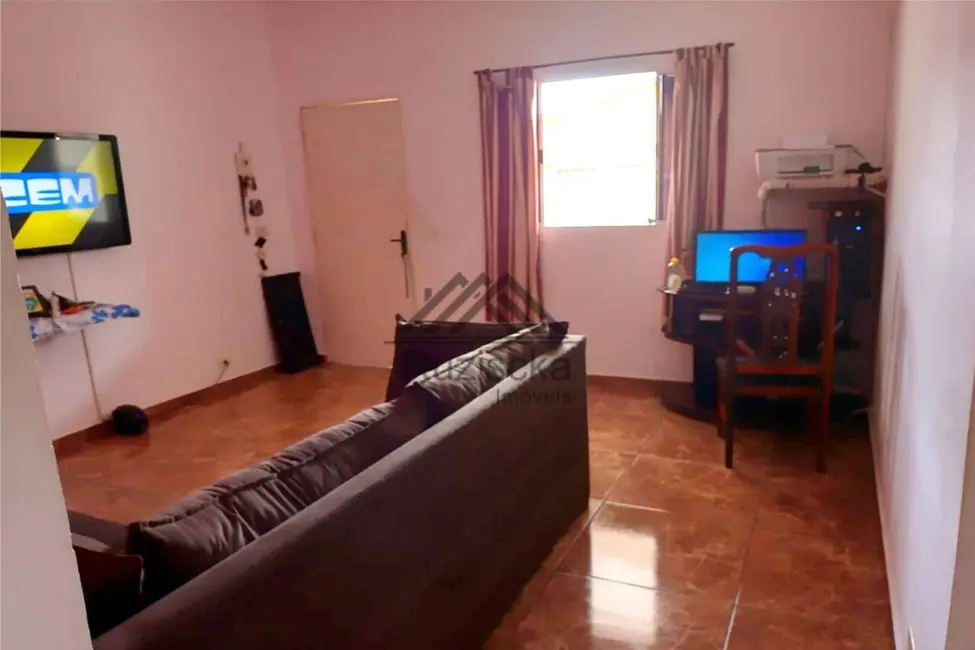 Foto 8 de Casa com 3 quartos à venda, 300m2 em Itanhaem - SP
