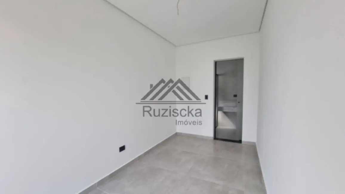 Foto 4 de Casa com 3 quartos à venda, 300m2 em Itanhaem - SP