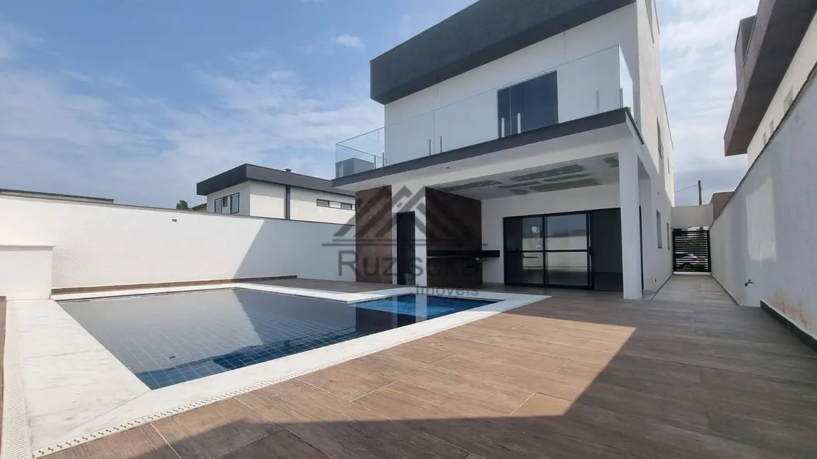 Foto 7 de Casa com 3 quartos à venda, 300m2 em Itanhaem - SP