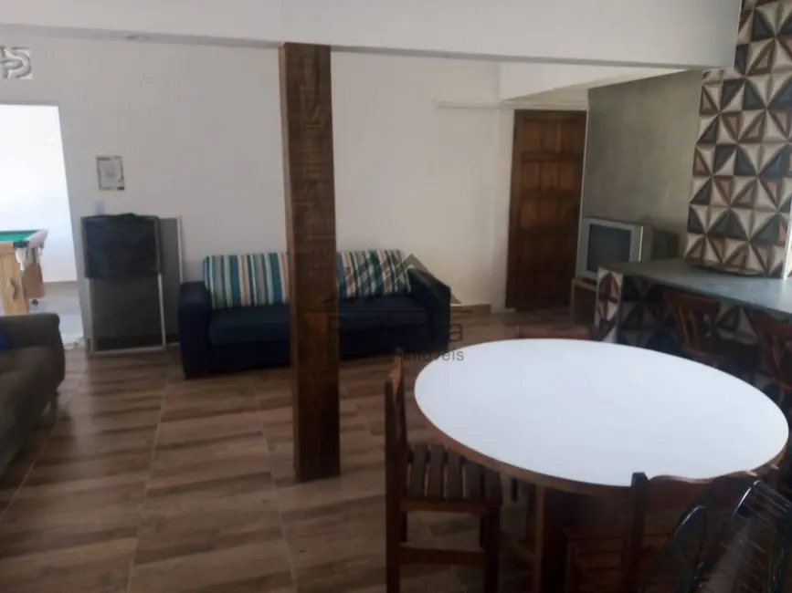 Foto 2 de Casa com 3 quartos à venda, 542m2 em Itanhaem - SP