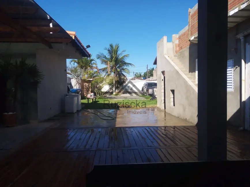 Foto 4 de Casa com 3 quartos à venda, 542m2 em Itanhaem - SP