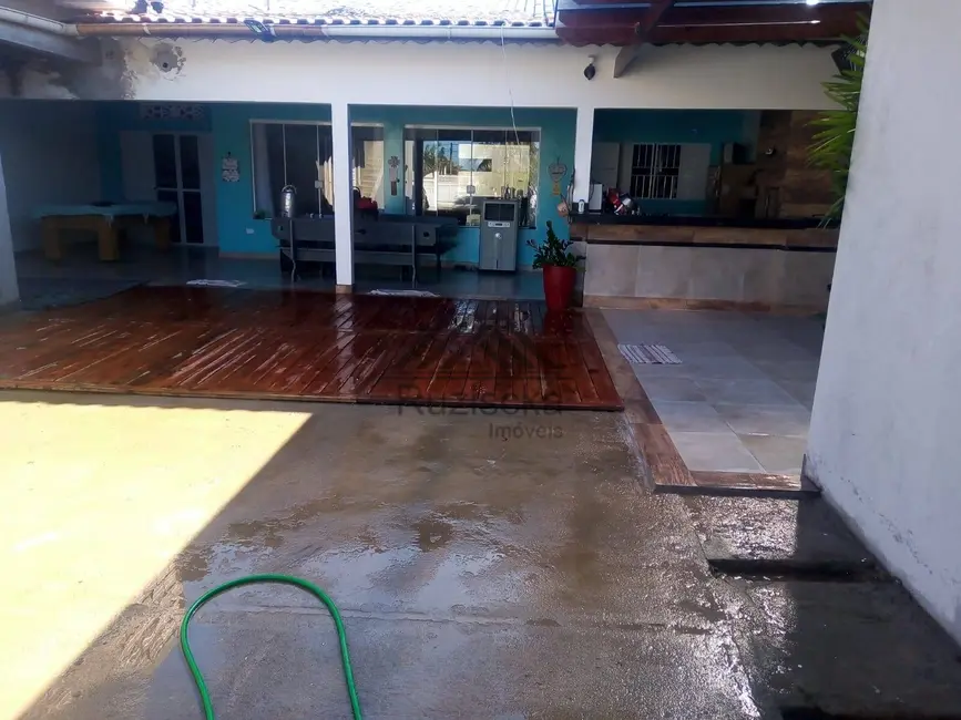 Foto 6 de Casa com 3 quartos à venda, 542m2 em Itanhaem - SP