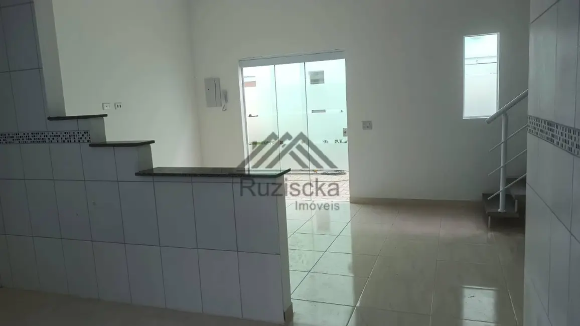 Casa de Condomínio com 2 quartos à venda, 68m2 em Itanhaem - SP - imagem 9 Foto 9 de Casa de Condomínio com 2 quartos à venda, 68m2 em Itanhaem - SP