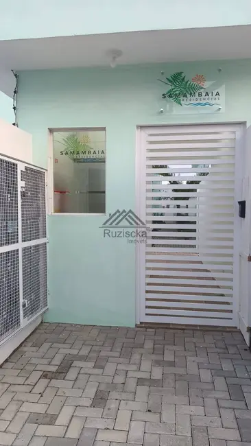 Casa de Condomínio com 2 quartos à venda, 68m2 em Itanhaem - SP - imagem 4 Foto 4 de Casa de Condomínio com 2 quartos à venda, 68m2 em Itanhaem - SP