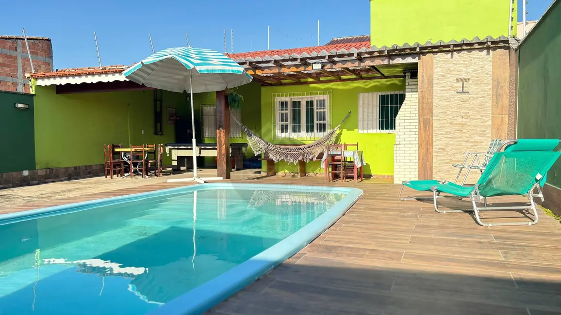 Foto 1 de Casa com 2 quartos à venda, 260m2 em Itanhaem - SP