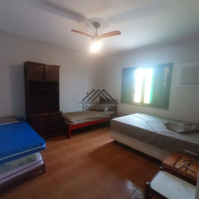 Foto 6 de Casa com 2 quartos à venda, 300m2 em Mongagua - SP