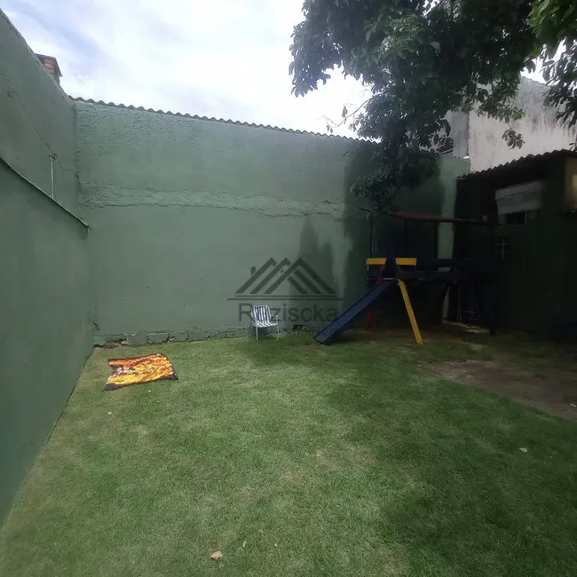 Foto 9 de Casa com 2 quartos à venda, 300m2 em Mongagua - SP