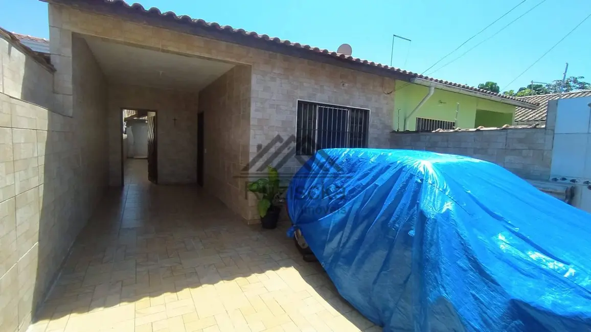 Foto 3 de Casa com 2 quartos à venda, 150m2 em Itanhaem - SP