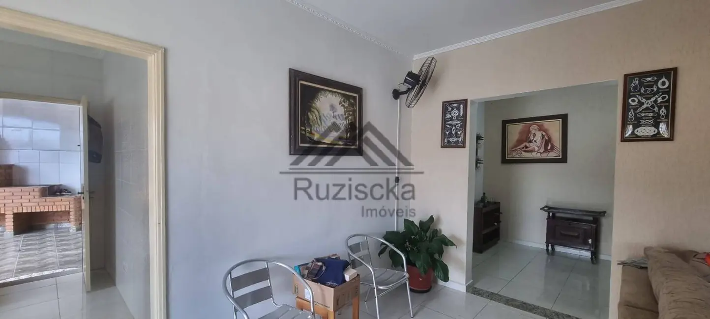 Foto 6 de Casa com 3 quartos à venda, 288m2 em Itanhaem - SP