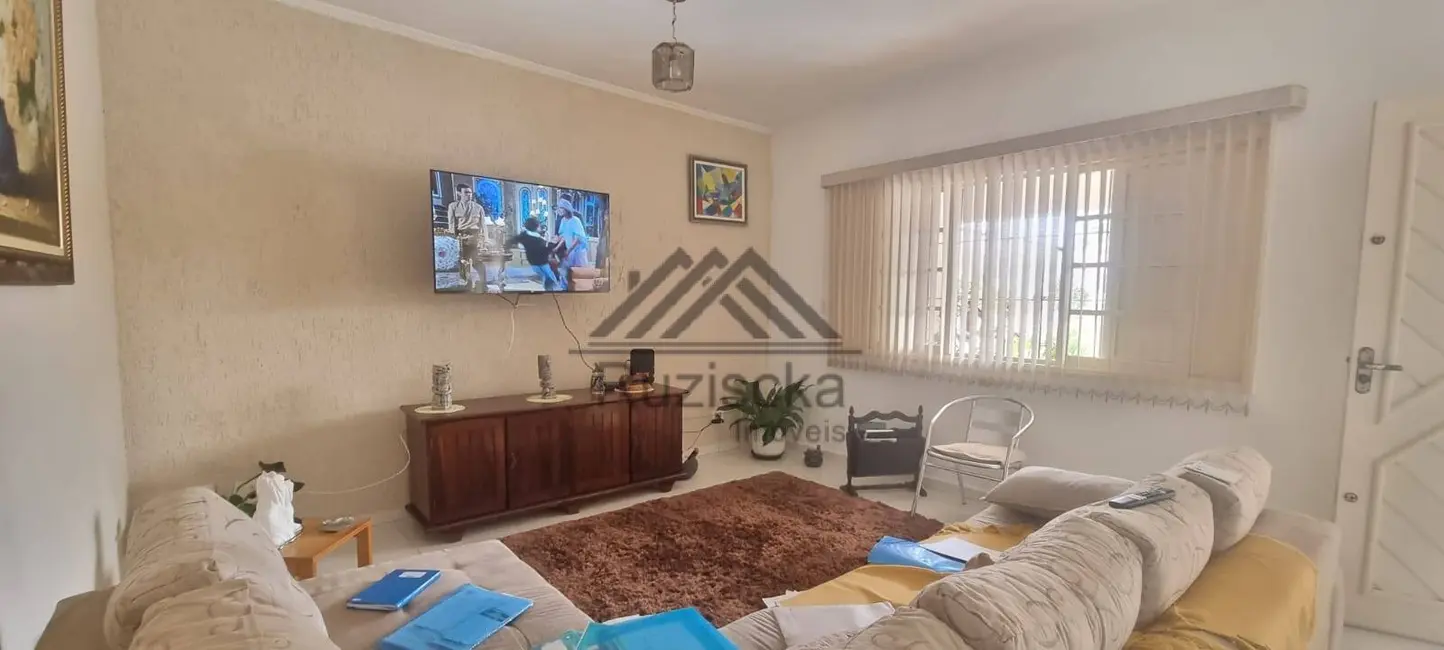 Foto 8 de Casa com 3 quartos à venda, 288m2 em Itanhaem - SP