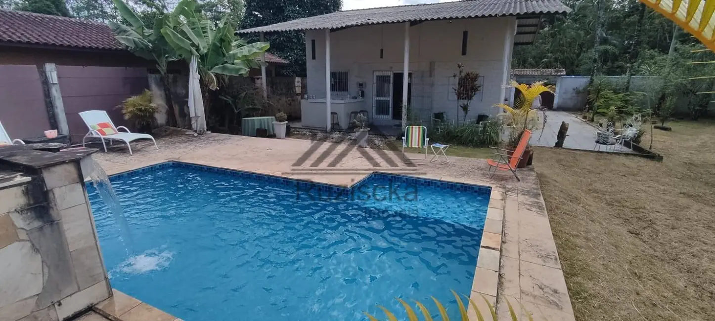 Chácara com 3 quartos à venda, 1250m2 em Itanhaem - SP - imagem 1 Foto 1 de Chácara com 3 quartos à venda, 1250m2 em Itanhaem - SP