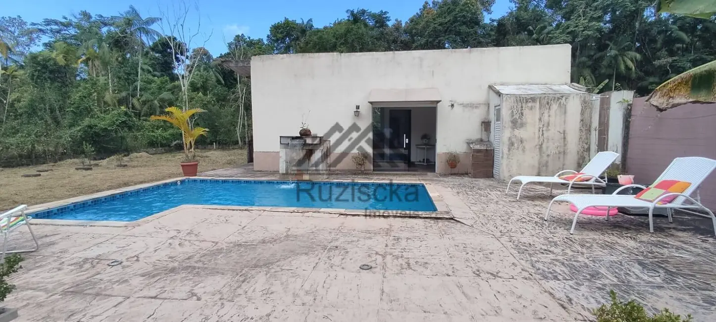 Chácara com 3 quartos à venda, 1250m2 em Itanhaem - SP - imagem 6 Foto 6 de Chácara com 3 quartos à venda, 1250m2 em Itanhaem - SP