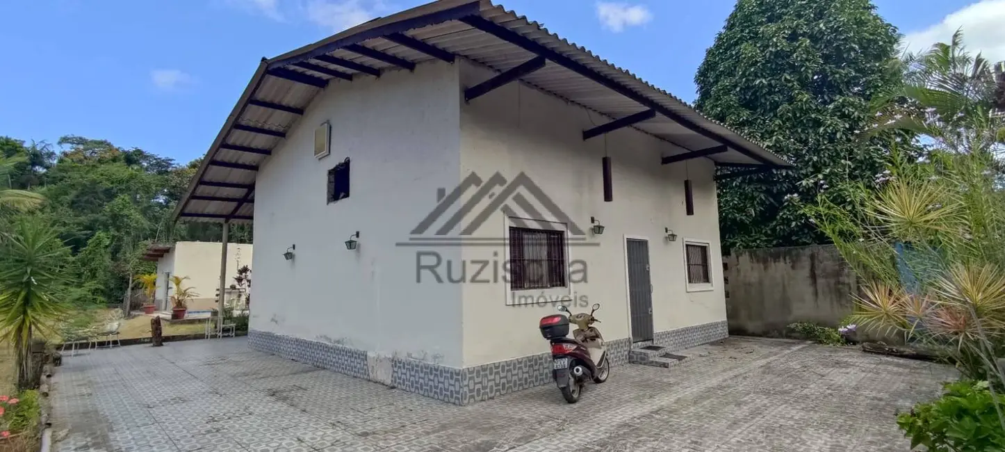 Chácara com 3 quartos à venda, 1250m2 em Itanhaem - SP - imagem 2 Foto 2 de Chácara com 3 quartos à venda, 1250m2 em Itanhaem - SP