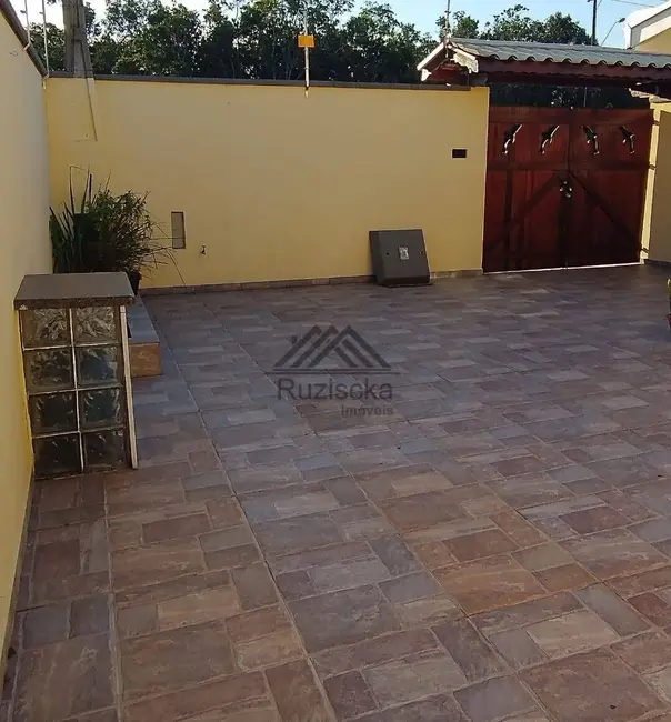 Foto 4 de Casa com 2 quartos à venda, 143m2 em Itanhaem - SP