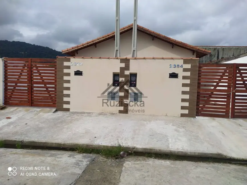 Casa com 2 quartos à venda, 125m2 em Mongagua - SP - imagem 1 Foto 1 de Casa com 2 quartos à venda, 125m2 em Mongagua - SP