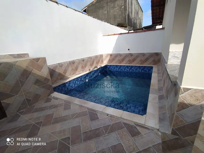 Casa com 2 quartos à venda, 125m2 em Mongagua - SP - imagem 6 Foto 6 de Casa com 2 quartos à venda, 125m2 em Mongagua - SP