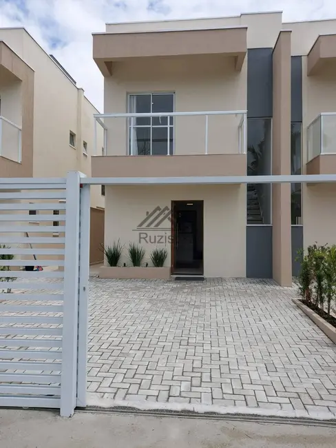 Foto 1 de Casa com 2 quartos à venda, 122m2 em Itanhaem - SP