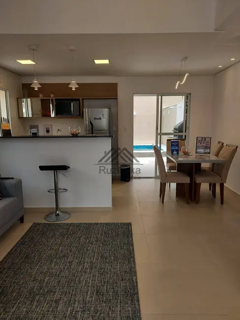 Casa com 2 quartos à venda, 122m2 em Itanhaem - SP - imagem 5 Foto 5 de Casa com 2 quartos à venda, 122m2 em Itanhaem - SP