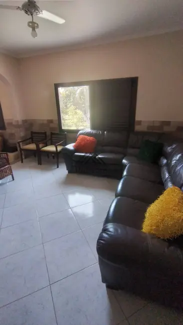 Chácara com 5 quartos à venda, 6900m2 em Itanhaem - SP - imagem 8 Foto 8 de Chácara com 5 quartos à venda, 6900m2 em Itanhaem - SP