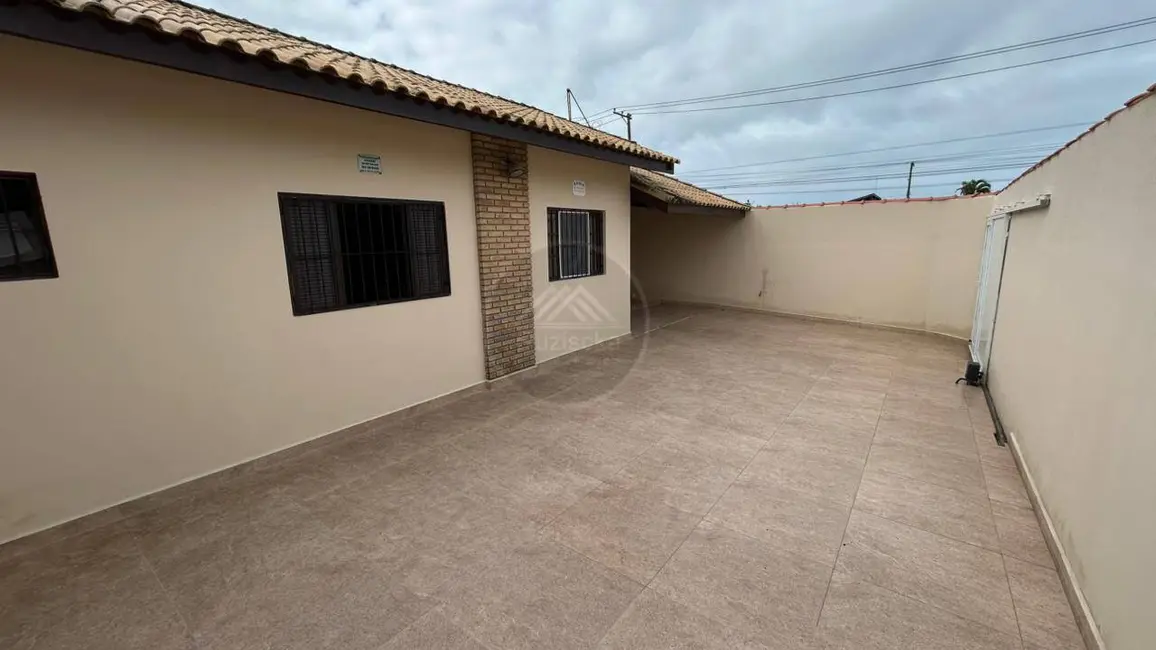 Foto 4 de Casa com 3 quartos à venda, 163m2 em Itanhaem - SP