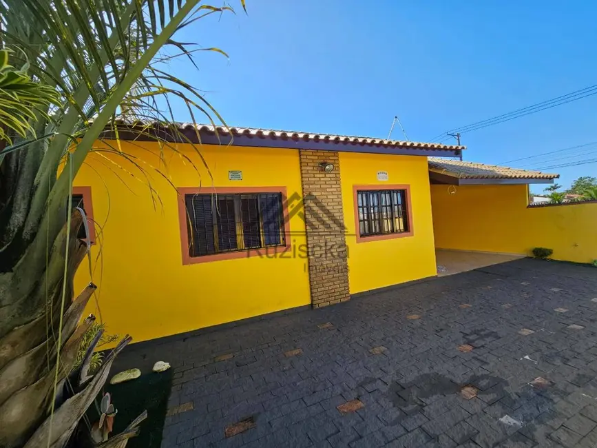 Foto 2 de Casa com 3 quartos à venda, 163m2 em Itanhaem - SP