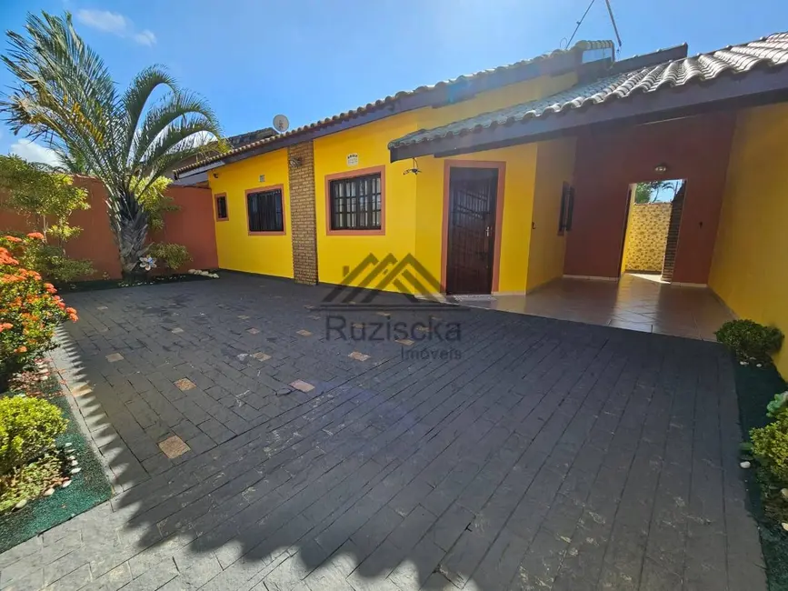 Foto 1 de Casa com 3 quartos à venda, 163m2 em Itanhaem - SP
