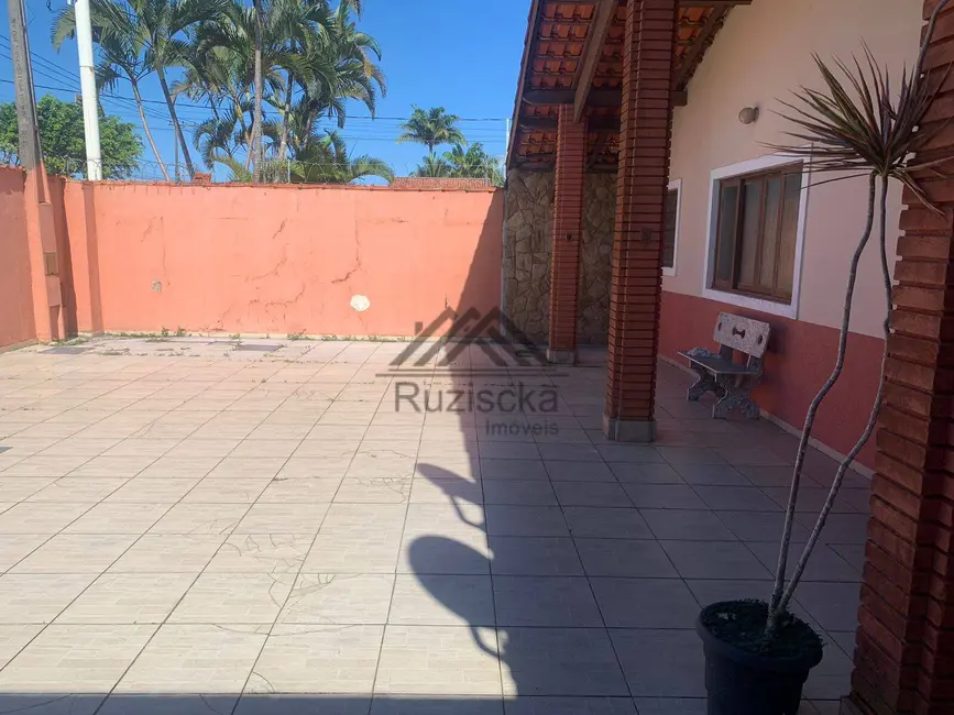 Foto 6 de Casa com 4 quartos à venda, 420m2 em Itanhaem - SP