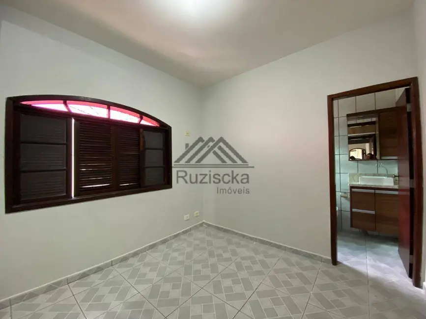 Foto 4 de Casa com 3 quartos à venda, 269m2 em Itanhaem - SP