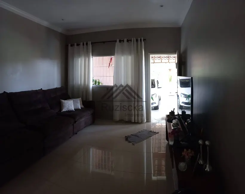Foto 4 de Casa com 3 quartos à venda, 260m2 em Itanhaem - SP
