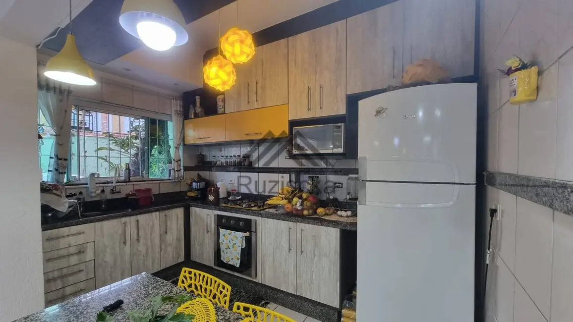 Foto 9 de Casa com 2 quartos à venda, 99m2 em Itanhaem - SP