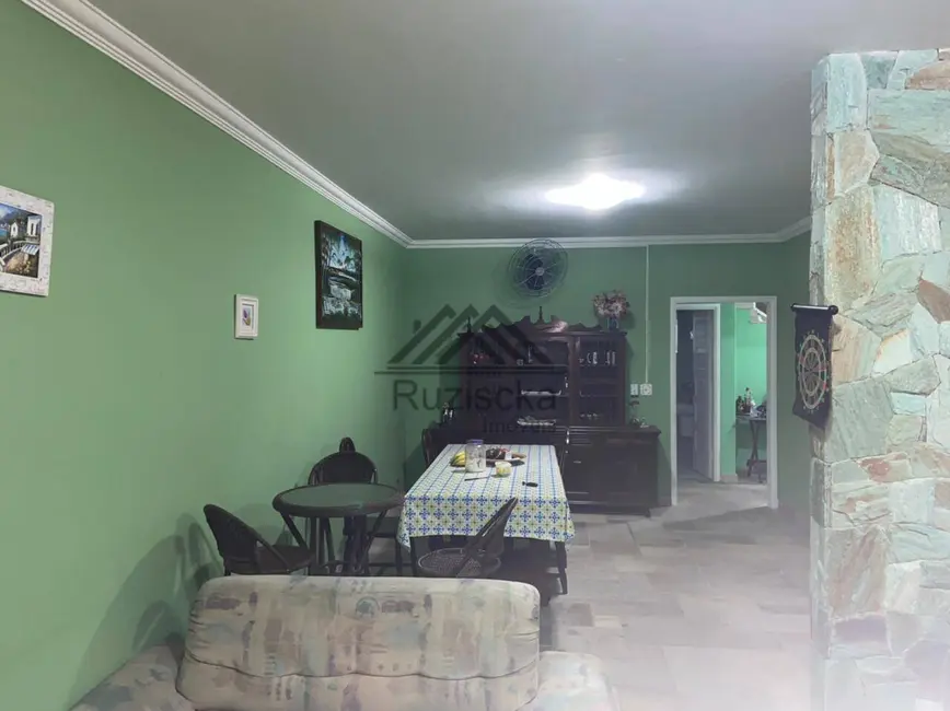 Foto 3 de Casa com 5 quartos à venda, 300m2 em Itanhaem - SP