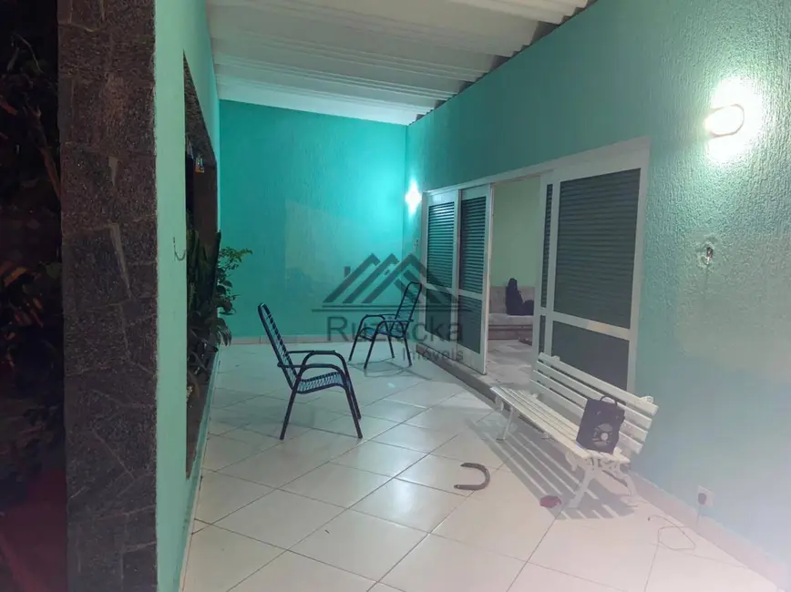 Foto 6 de Casa com 5 quartos à venda, 300m2 em Itanhaem - SP