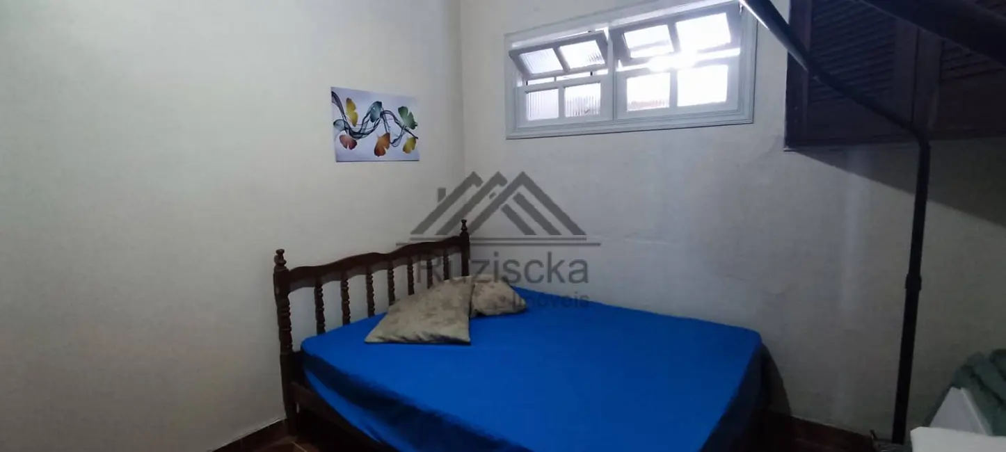Foto 5 de Casa com 3 quartos à venda, 412m2 em Itanhaem - SP