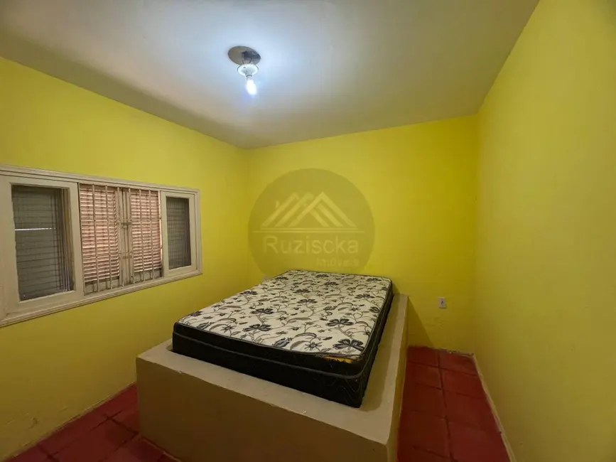 Foto 6 de Casa com 2 quartos à venda, 401m2 em Itanhaem - SP