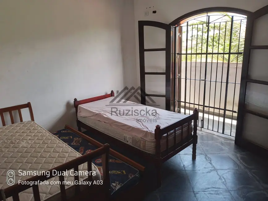 Casa com 4 quartos à venda, 368m2 em Itanhaem - SP - imagem 9 Foto 9 de Casa com 4 quartos à venda, 368m2 em Itanhaem - SP