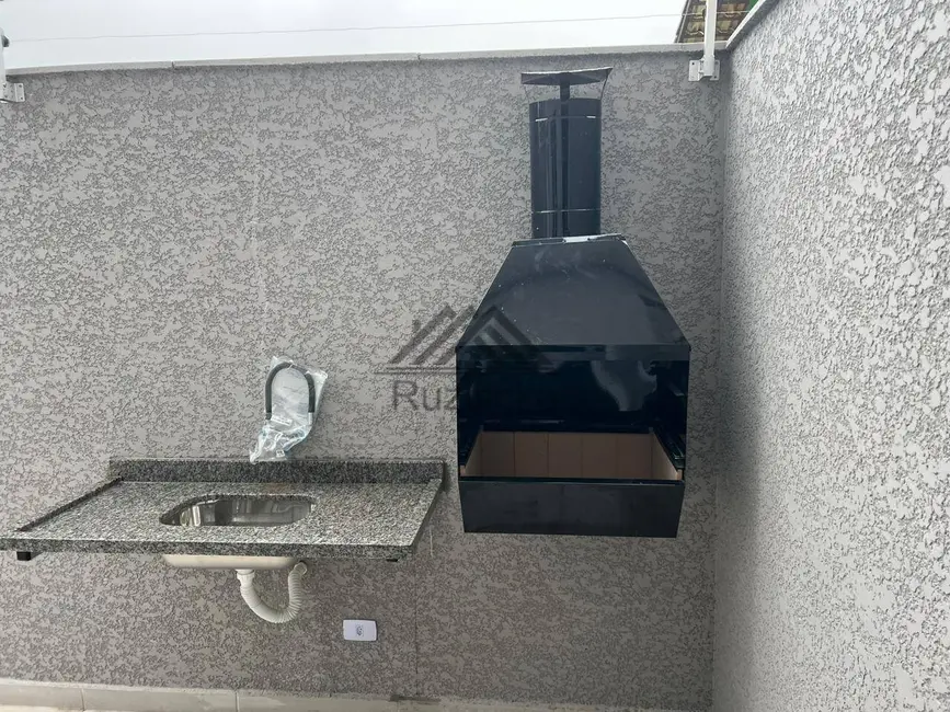 Casa de Condomínio com 2 quartos à venda, 83m2 em Itanhaem - SP - imagem 5 Foto 5 de Casa de Condomínio com 2 quartos à venda, 83m2 em Itanhaem - SP